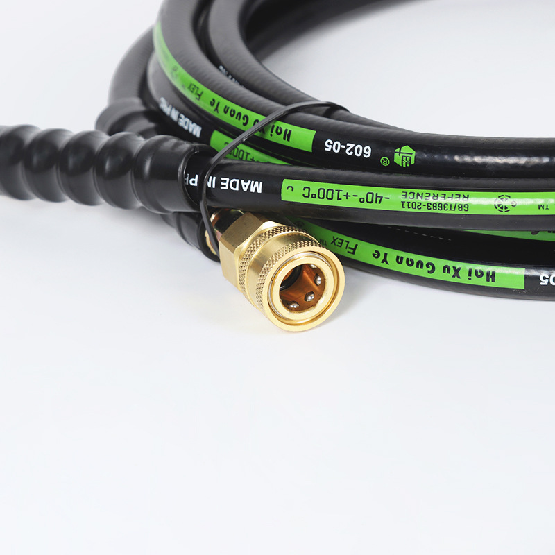 Unklogowanie rur wodociągowych w kanałach domowych